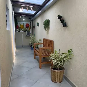  Habitación en casa particular Quartos Com Banheiro Individual Perto Do Aeroporto Brasil